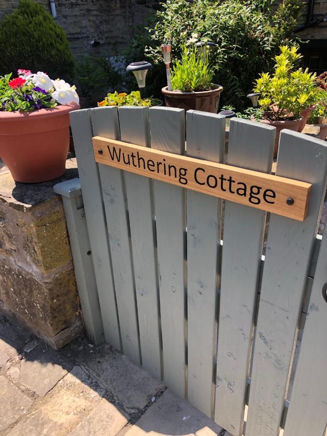 Wuthering Cottage - Central, Stylish, Cosy, Comfy Haworth Exterior foto